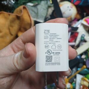 ZTE USB Wall Charger (Travel Adapter).